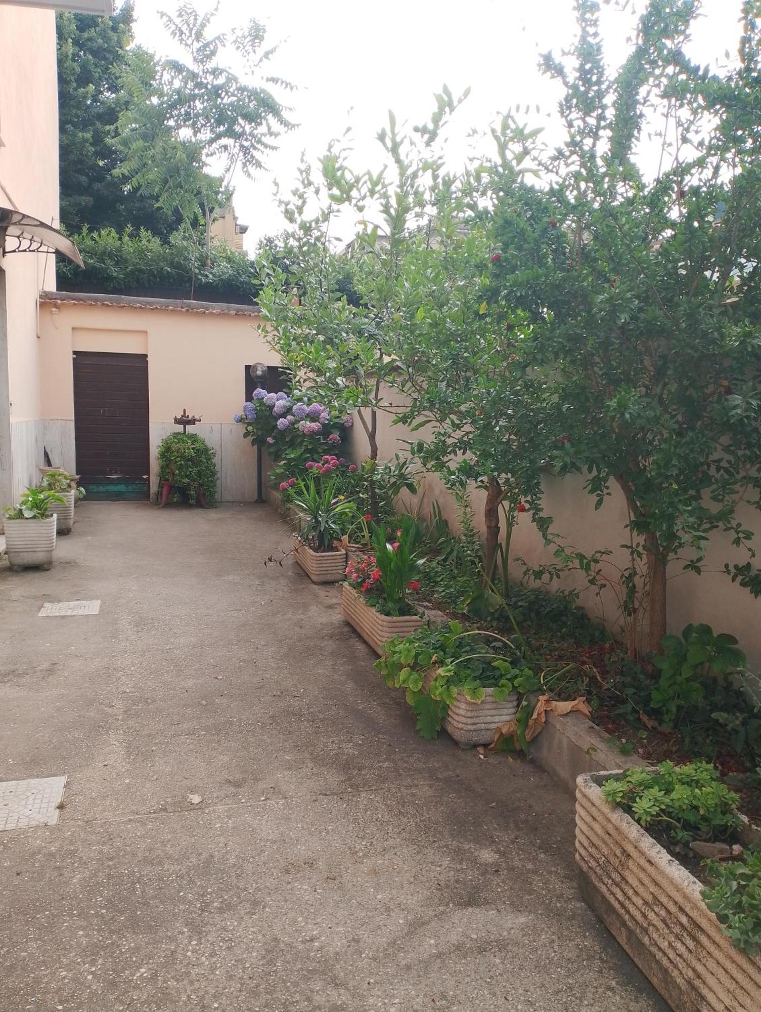 L' Ortensia Rom Exterior foto
